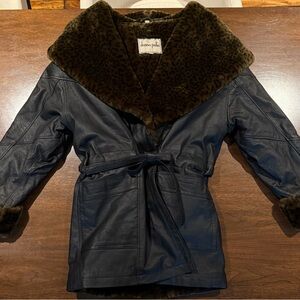 Rare Donna Pelle Genuine Leather Jacket with Cheetah faux fur lining, Size Small